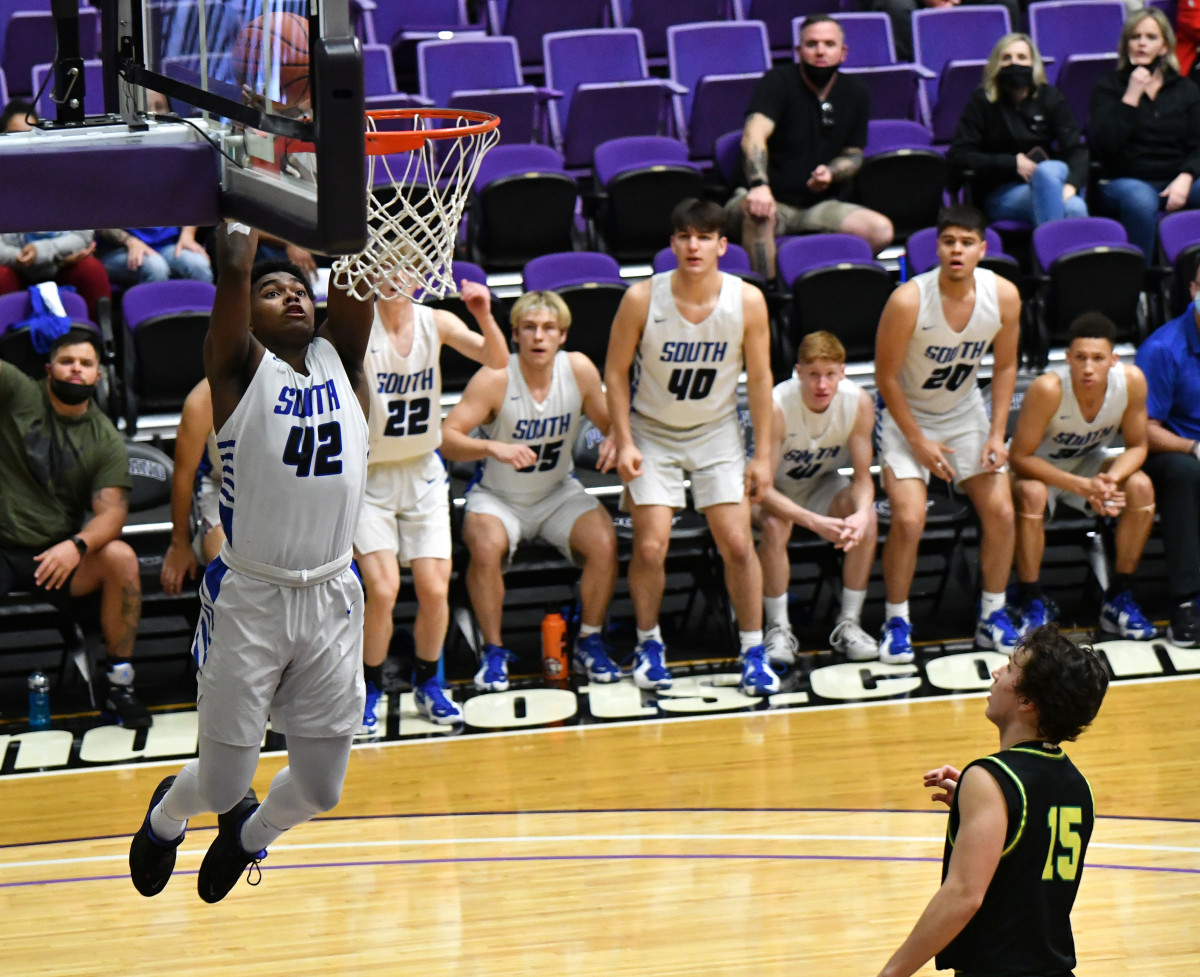 West Linn South Medford boys basketball Taylor Balkom 23